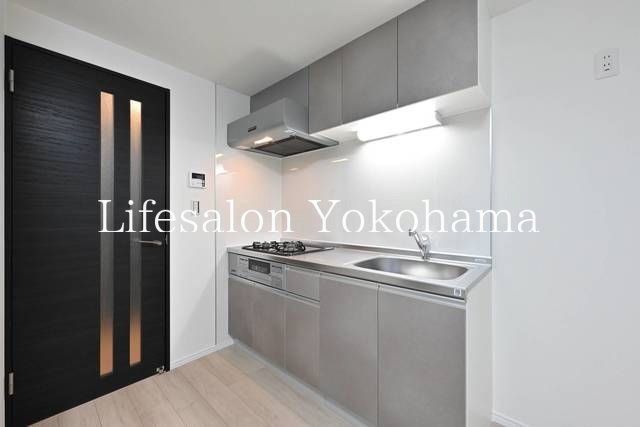 �y�L�b�`���z�@