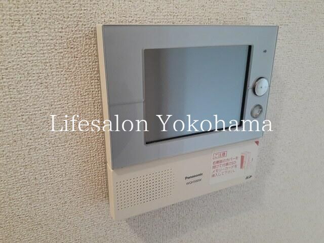 �y���̑��ݔ��z�@