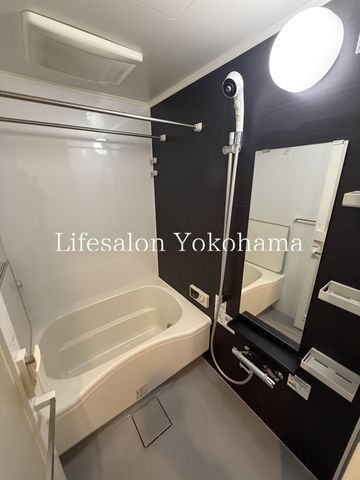 yoXz@Lb`