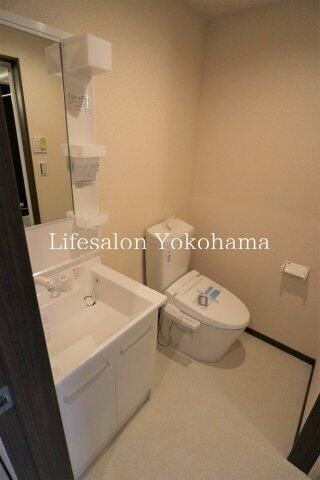 �y�g�C���z�@