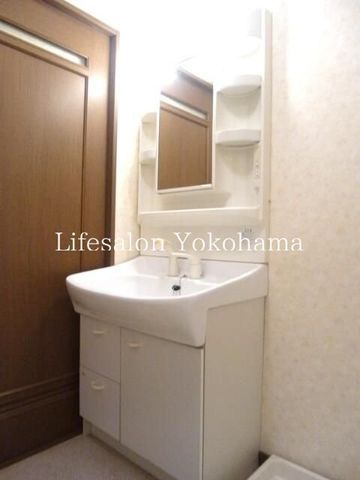 �y���ʏ��z�@