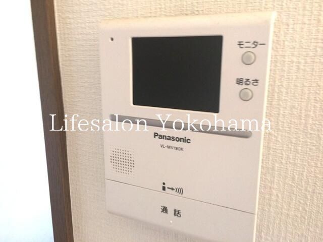 �y���̑��ݔ��z�@