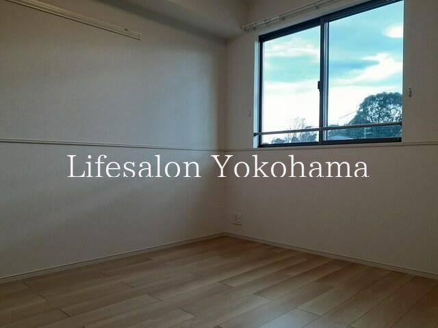 �y���̑������E�X�y�[�X�z�@