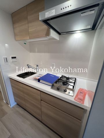 �y�L�b�`���z�@�o���R�j�[