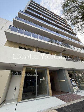 �y�G���g�����X�z�@�o���R�j�[