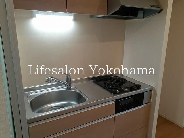 �y�L�b�`���z�@