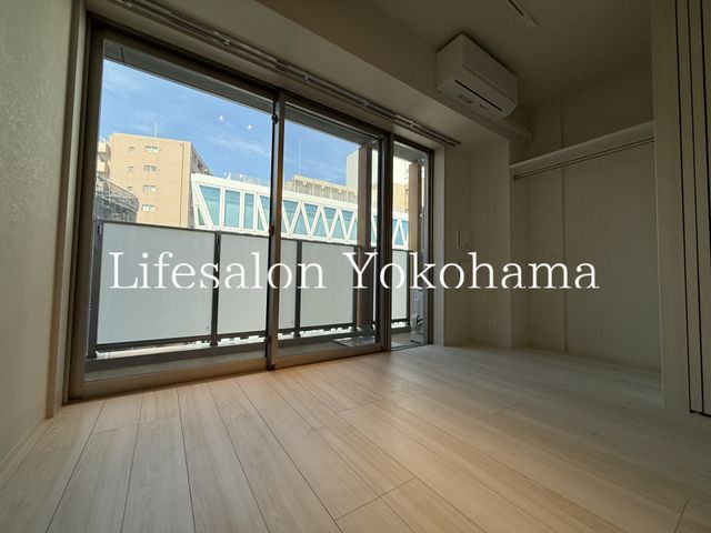 �y�o���R�j�[�z�@���r���O/����