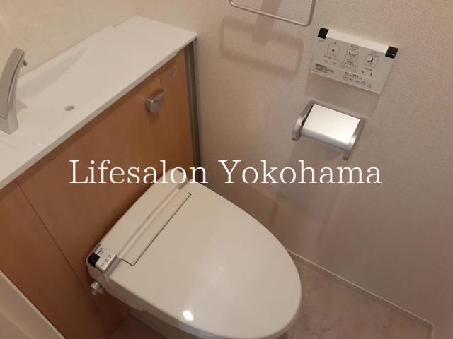 �y�g�C���z�@