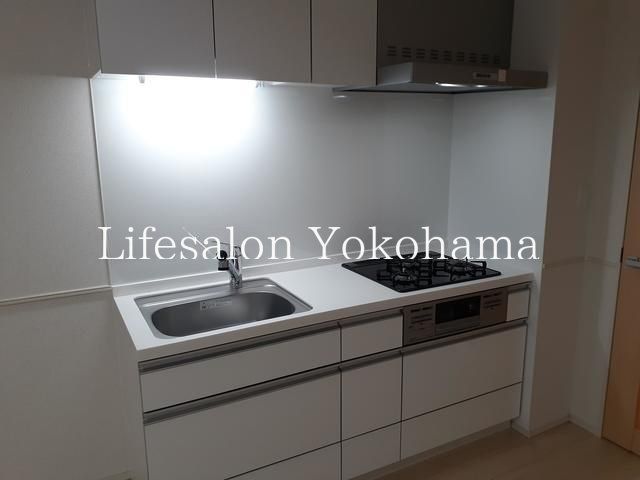 �y�L�b�`���z�@