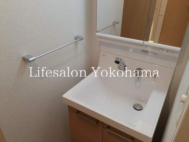 �y���ʏ��z�@