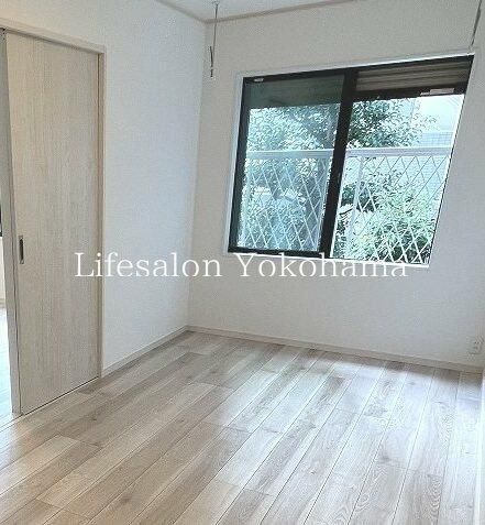 �y���̑������E�X�y�[�X�z�@