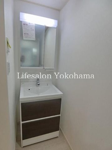 �y���ʏ��z�@