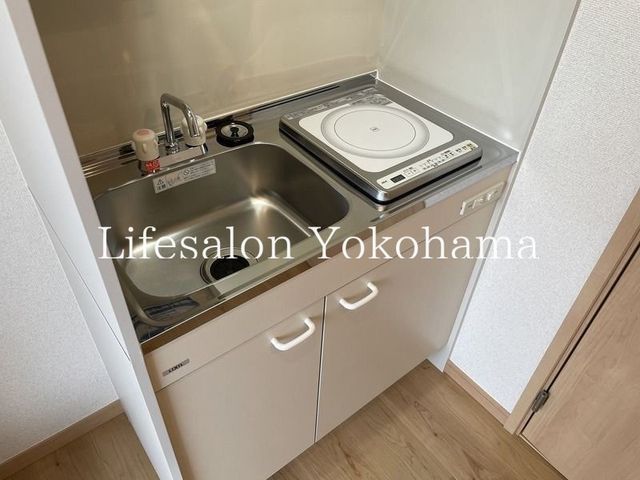 �y�L�b�`���z�@