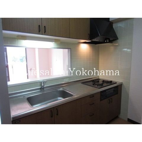 �y�L�b�`���z�@