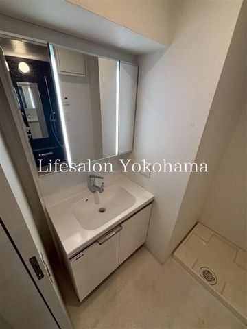 �y���ʏ��z�@