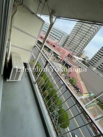 �y�o���R�j�[�z�@