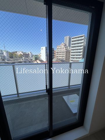 �y�o���R�j�[�z�@