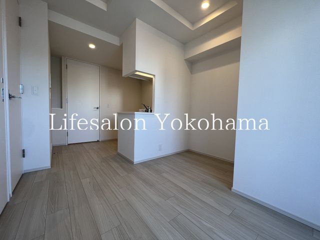 �y���̑������E�X�y�[�X�z�@