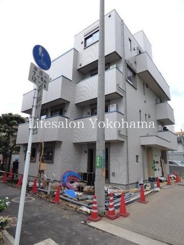 �y�����O�ρz�@