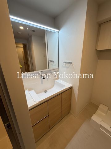 �y���ʏ��z�@