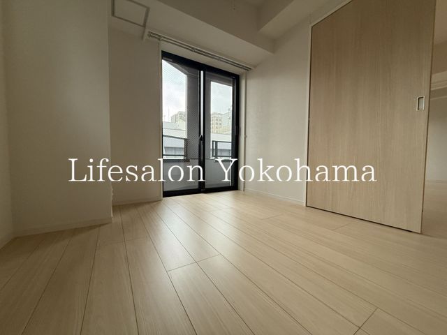 �y�Q���z�@