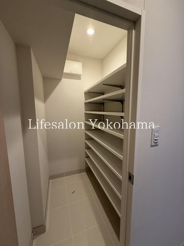 �y���[�z�@