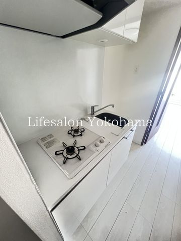 �y�L�b�`���z�@