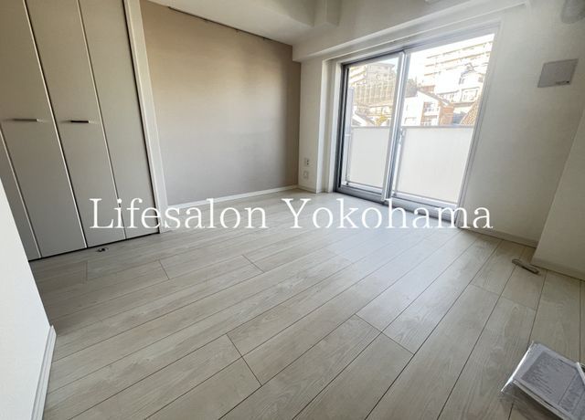 �y���̑������E�X�y�[�X�z�@