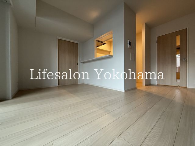 �y���̑������E�X�y�[�X�z�@