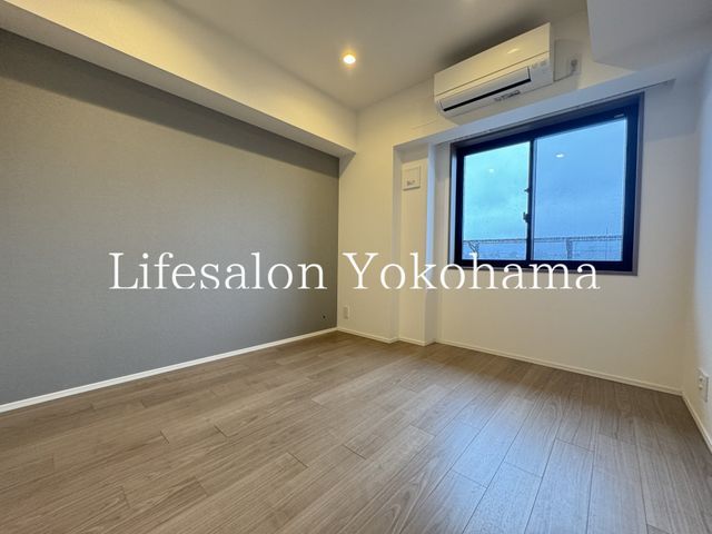 �y���̑������E�X�y�[�X�z�@