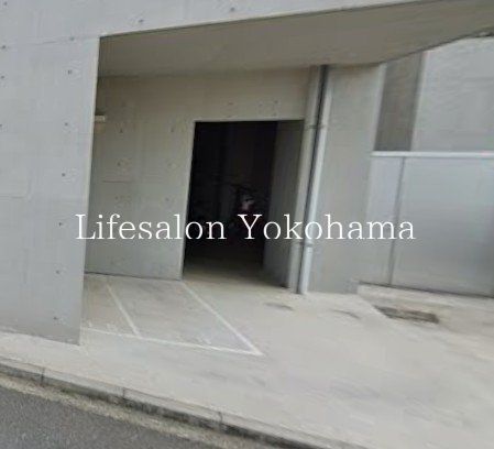 �y���̑��z�@���ԏ�