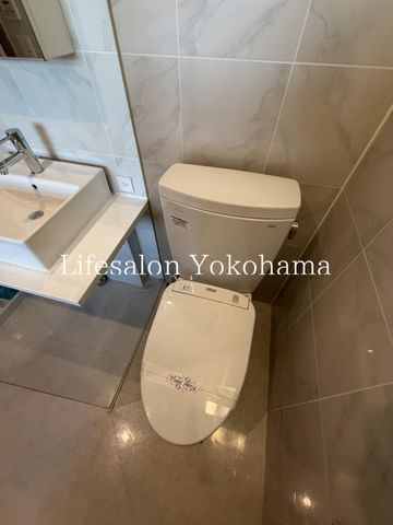 �y�g�C���z�@