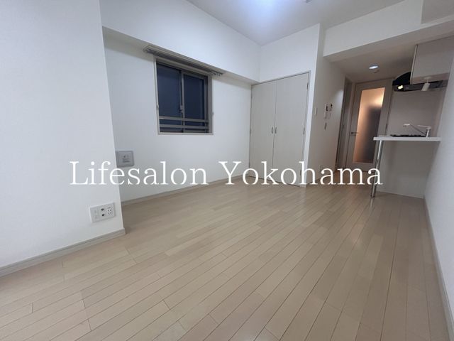 �y���ԁE���r���O�z�@