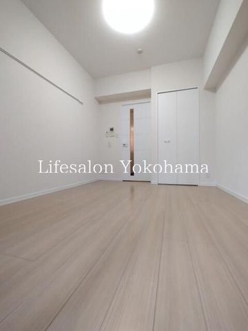 �y���̑������E�X�y�[�X�z�@