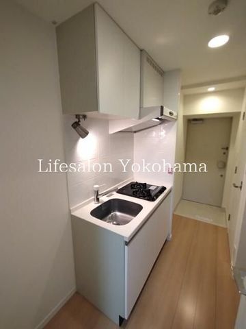 �y�L�b�`���z�@