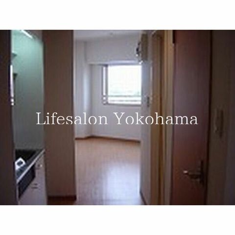 �y���ԁE���r���O�z�@