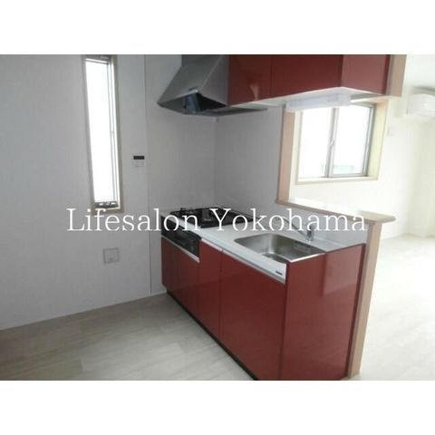 �y�L�b�`���z�@