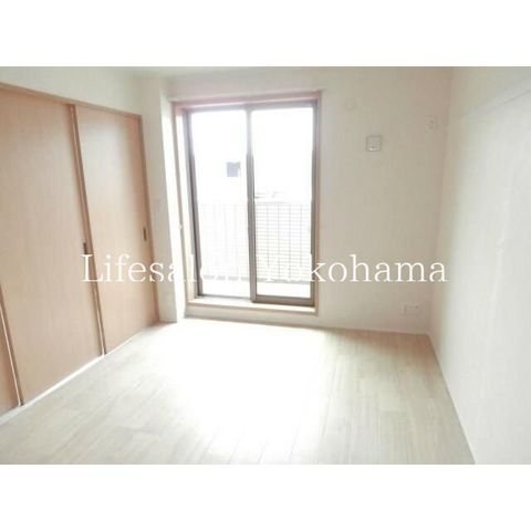 �y���̑������E�X�y�[�X�z�@