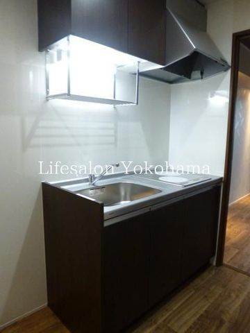 �y�L�b�`���z�@