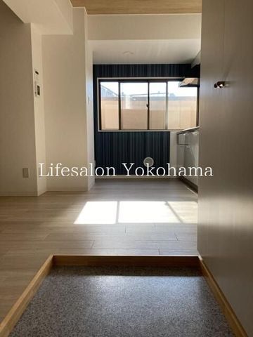 �y���ցz�@