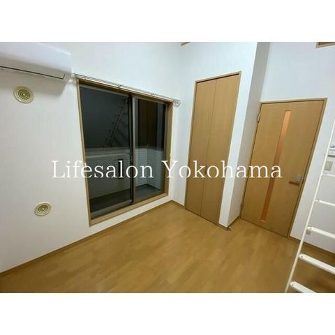 �y���ԁE���r���O�z�@