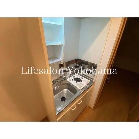 �y�L�b�`���z�@