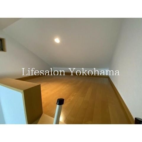 �y���̑������E�X�y�[�X�z�@