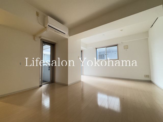 �y���̑������E�X�y�[�X�z�@