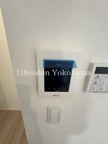 �y���̑��ݔ��z�@