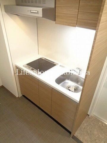 �y�L�b�`���z�@