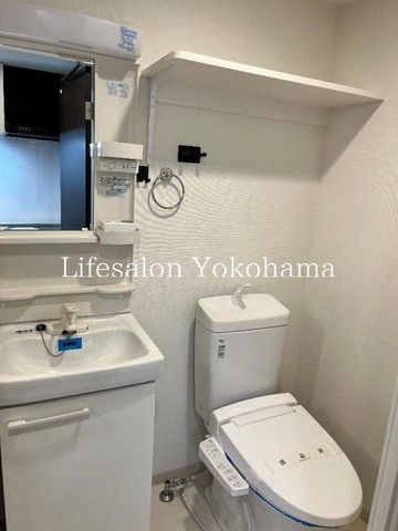 �y�g�C���z�@