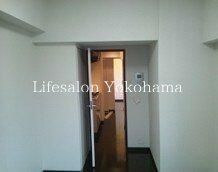 �y���ԁE���r���O�z�@