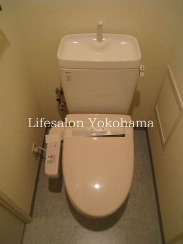 �y�g�C���z�@