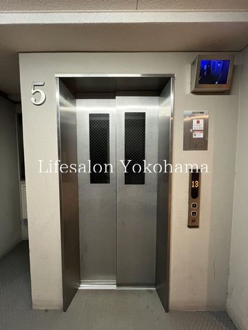 �y���̑��ݔ��z�@